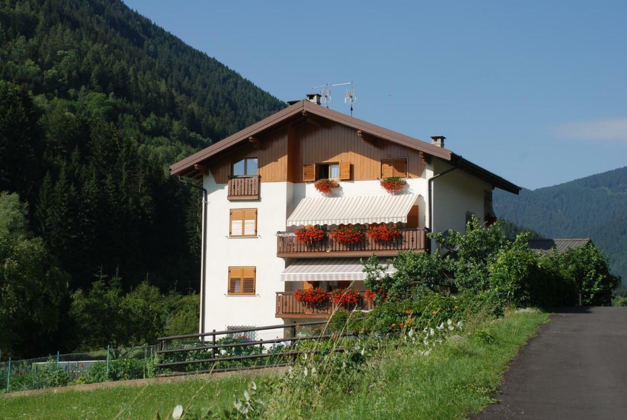 Casa Aurora -Altopiano di Pinè Bedollo Extérieur photo